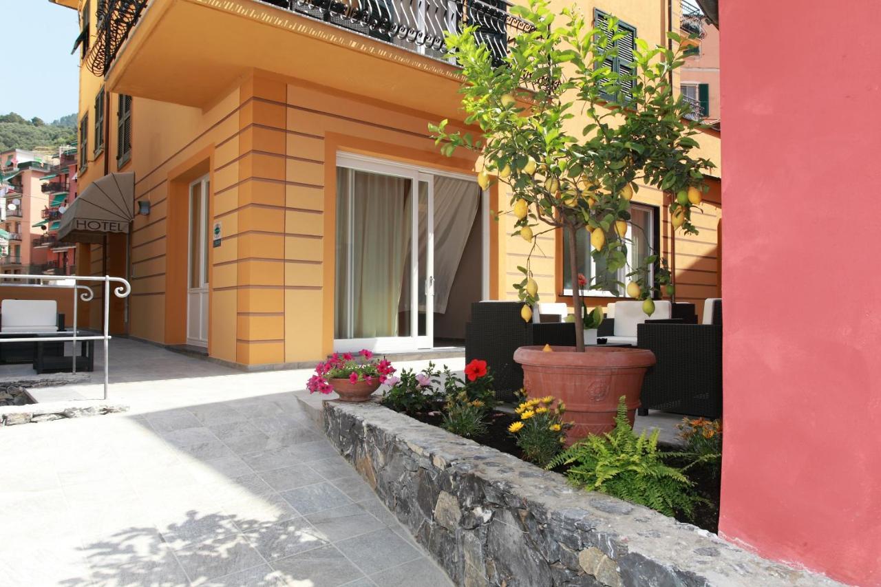 Hotel Margherita Монтеросо ал Маре Екстериор снимка