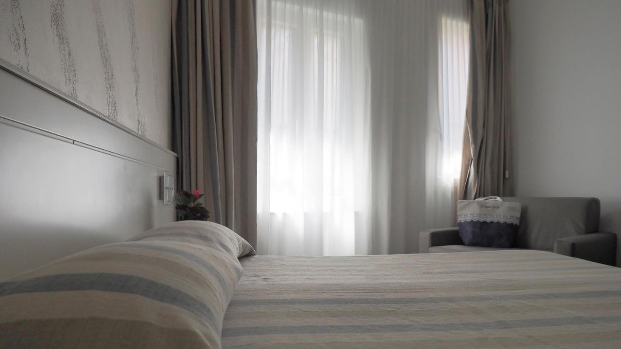 Hotel Margherita Монтеросо ал Маре Екстериор снимка